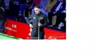 Показательный матч Ронни О’Салливан — Дин Джуньху на турнире Macau Masters 2023 (видео)