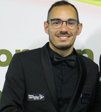 Андре Сантос (Andre Santos)