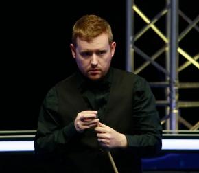 Бен Уолластон с трудом выиграл матч на турнире Saudi Arabia Snooker Masters 2024