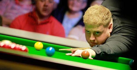 English Open 2026: Хиткоут вырвал победу у Чадхи в драматичной борьбе на последнем черном шаре (видео)