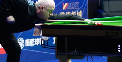 Джон Хиггинс победил Сурети на турнире World Open по снукеру