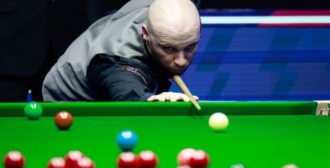 Джон Хиггинс и Сурети вышли в полуфинал World Open 2025 по снукеру