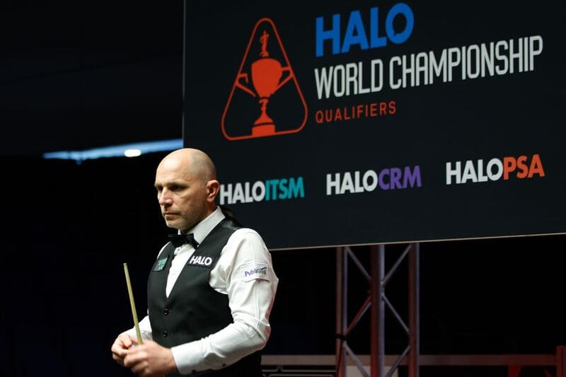 Джо Перри обыграл Дилана Эмери со счетом 10-6 (фото: WST)