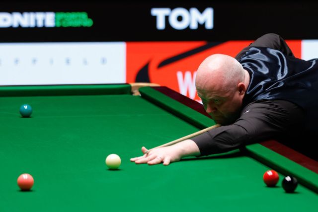 Джон упустил преимущество после стремительного старта в первой сессии (фото: WST)