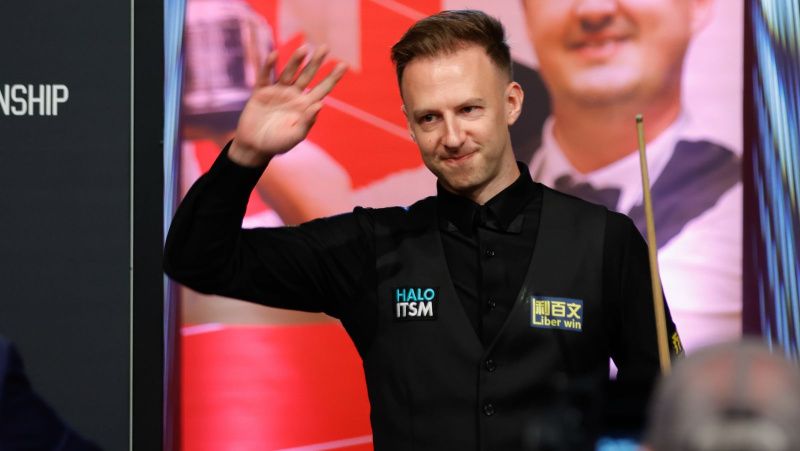 Джадд Трамп сделал рекордные пять сенчури и выиграл матч 1/16 финала в Крусибле