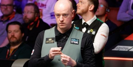 Чемпионат мира: Крис Уокелин приближается к победе в 1/8 финала