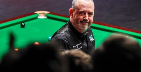 Чемпионат мира 2025: Марк Уильямс победил У Ицзэ в невероятном триллере