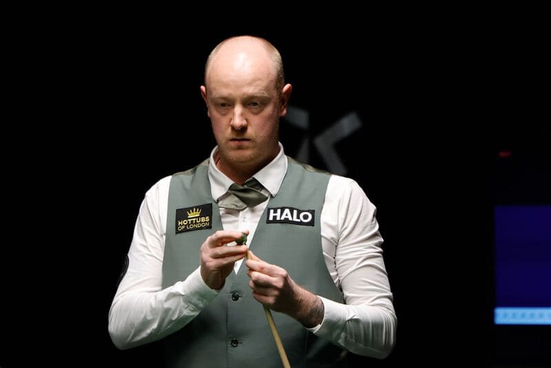 Крис Уокелин одержал комфортную победу над Сином Цзыхао. Чемпионат мира 2025 (фото: WST)