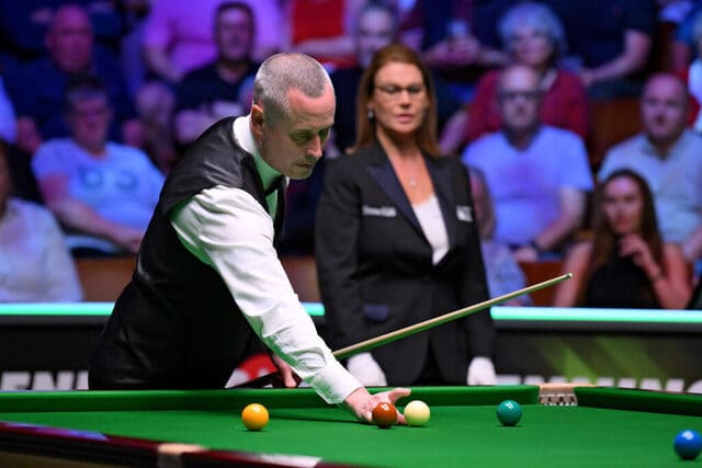 Алфи Бёрден (фото: seniorssnooker)