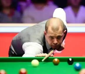 Барри Хокинс вышел в 1/8 финала на турнире Шанхай Мастерс 2025