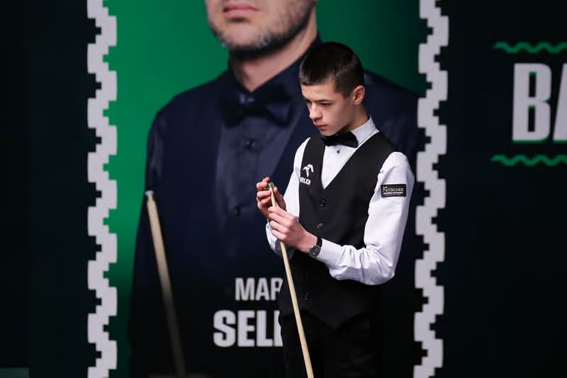 На турнире Saudi Masters 2025 Михал Шубарчик одержал первую профессиональную победу