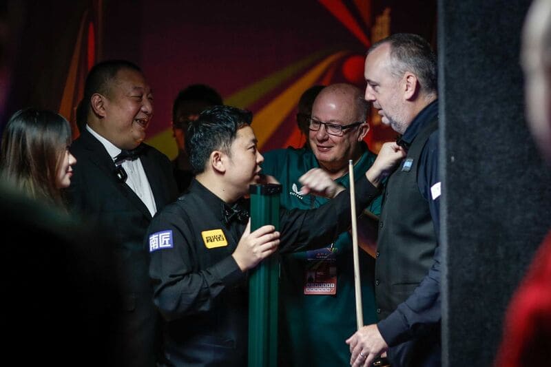 Марк Уильямс и Чжан Анда провели захватывающий поединок (фото: WST)