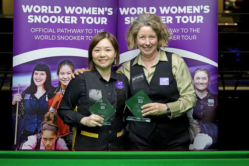 Шарлин Чай и Тесса Дэвидсон (фото: womenssnooker)