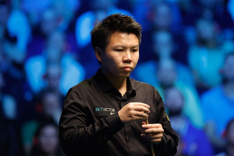 Чжоу Юэлун демонстрирует отличную форму на этой неделе в Брентвуде (фото: WST)