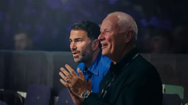 Барри и Эдди Хирны были звездами Matchroom шоу (фото: metrouk)