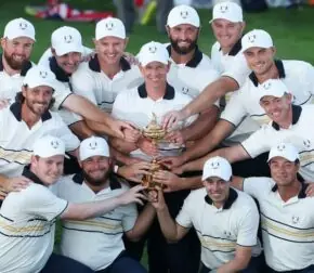 Фанат гольфа Нил Робертсон считает, что турнир по снукеру в стиле Кубка Райдера был бы «потрясающим»