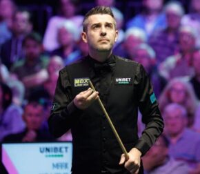 British Open 2025: Марк Селби победил Уильямса и вышел в полуфинал