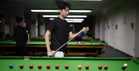 Почему китайский снукерист Лан Юхао выделяется после блестящего старта в сезоне 2025-26
