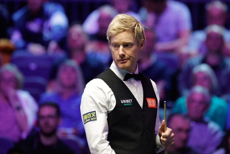 Нил Робертсон с комфортом выиграл матч второго раунда в Челтнеме (фото: WST)