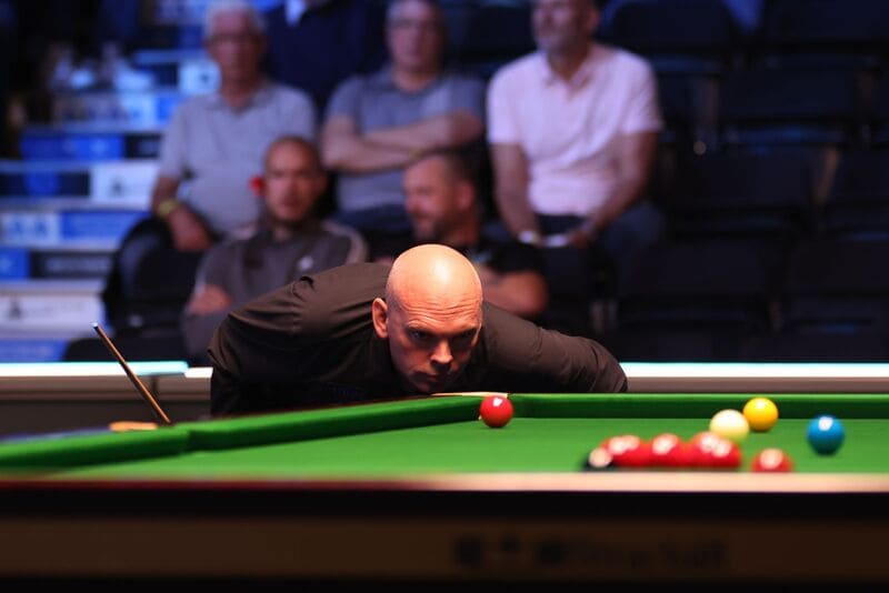 Стюарт Бинхэм в 1/16 финала сыграет с Марком Алленом (фото: WST)