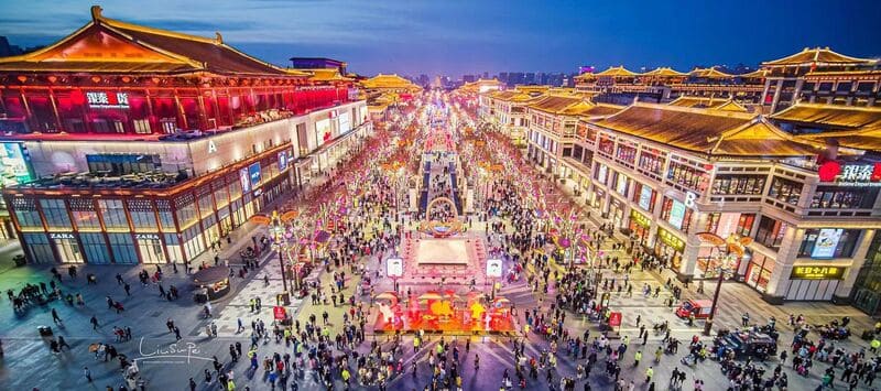 Сиань -  столица провинции Шэньси, Китай