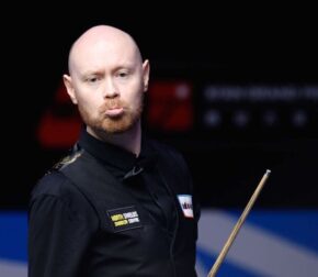 Гэри Уилсон победил Ронни О’Салливана и сыграет с Шоном Мерфи в полуфинале Xi’an Grand Prix 2025