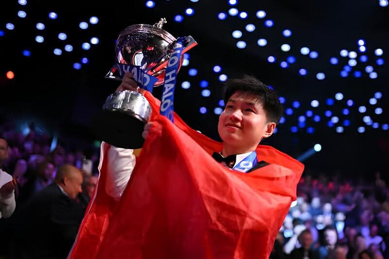 Чжао Синьтун - первый Чемпион мира по снукеру из Китая (фото: totallysnookered)