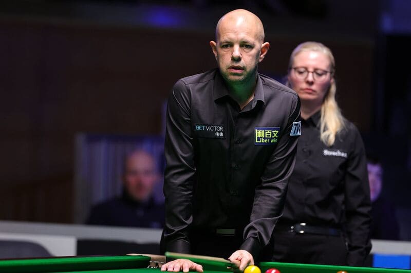 Барри Хокинс свел исход матча к решающему фрейму, но упустил шанс одержать победу (фото: WST)