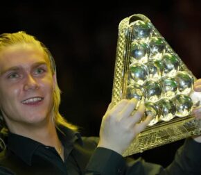 Ронни О’Салливан отдал дань уважения Полу Хантеру в годовщину трагической гибели звезды снукера