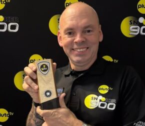 Стюарт Бинхэм впервые выиграл турнир Snooker 900