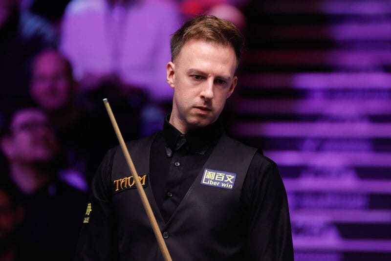 Чемпионат Великобритании 2025: Трамп победил Магуайра и в 1/8 финала встретится с Сы Цзяхоем