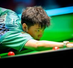 Чемпион чемпионов 2025: Чжао Синьтун одержал впечатляющую победу в своей группе