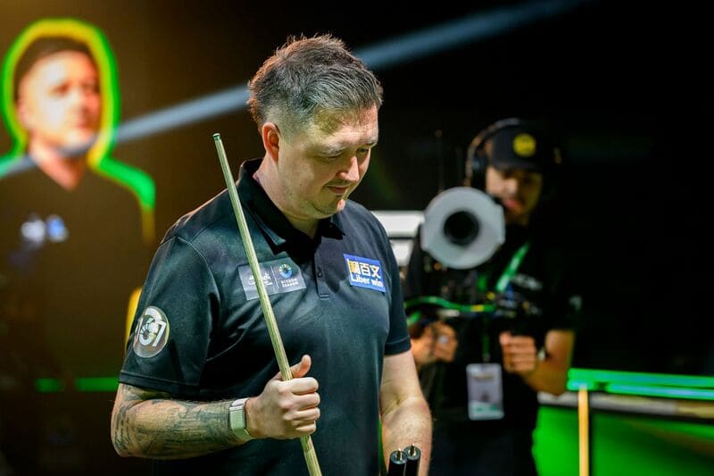 Кайрен Уилсон упустил шанс выйти в полуфинал на пригласительном турнире в Саудовской Аравии (фото: WST)