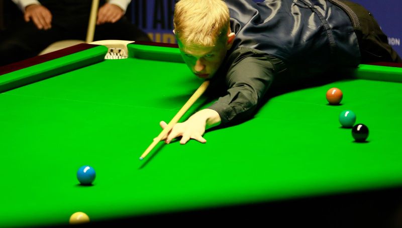 Артемий Жижин победил Картера и вышел в Судный день Чемпионата Великобритании