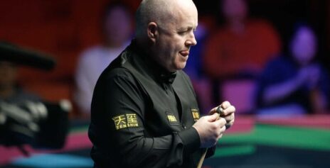 Полуфинал International Championship: Джон Хиггинс ведет в счете после первой сессии