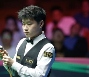 Чемпион мира Чжао Синьтун победил Марка Селби на турнире в Нанкине