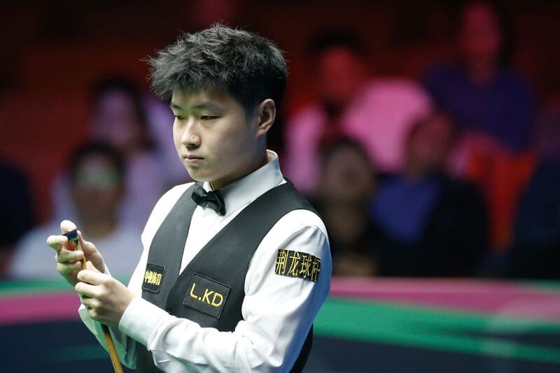 Чжао Синьтун впервые в карьере обыграл Шутника из Лестера (фото: WST)