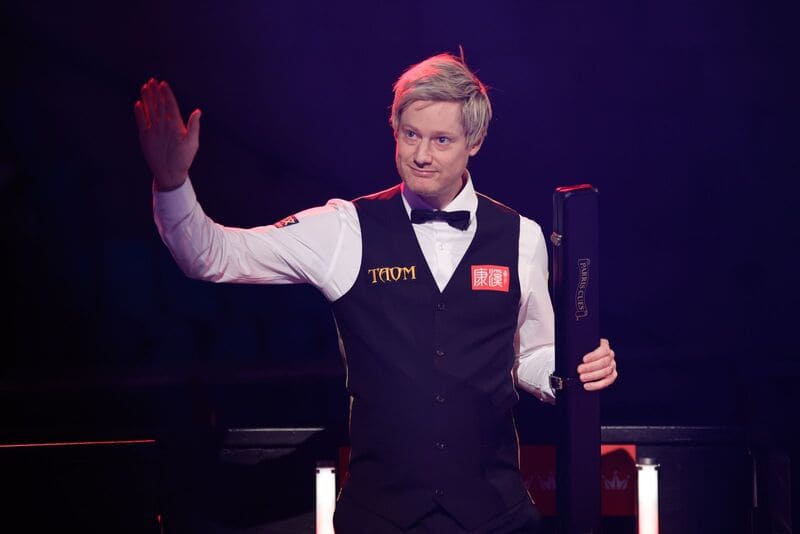 Нил Робертсон обыграл У Ицзэ и в 1/4 финала Чемпионата Великобритании сразится с Пан Цзюньсюем