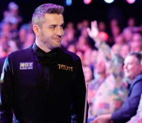 Селби одержал победу над Мерфи и прошел в финал в Йорке