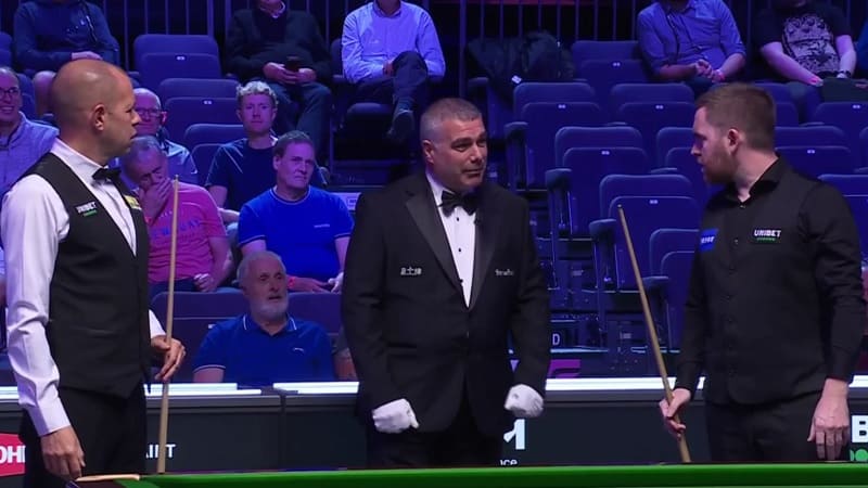 Бен Уильямс отказал игрокам разрешить патовую ситуацию перестановкой шаров (фото: SnookerHQ)