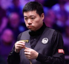 Чемпионат мира по снукеру 2026: Дин Джуньху под угрозой вылета из ТОП-16