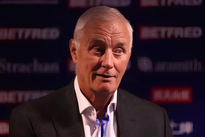 Президент Matchroom Барри Хирн надеется, что звезды снукера смогут занять место Ронни О'Салливана (фото: metrouk)