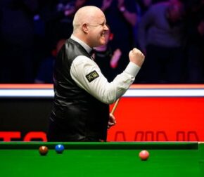 Мастерс 2026: Хиггинс вышел в финал после эпической победы над Трампом