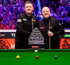 Кайрен Уилсон ведет в счете 5-3 после первой сессии финала Мастерс 2026