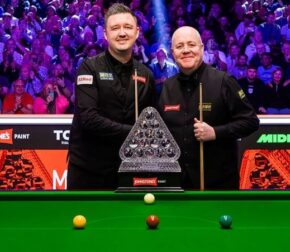 Кайрен Уилсон ведет в счете 5-3 после первой сессии финала Мастерс 2026