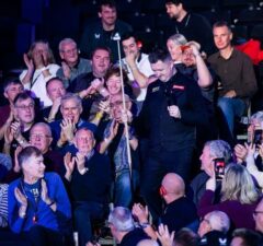 Кайрен Уилсон выходит в 1/4 финала Мастерс 2026