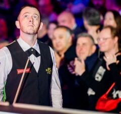 Марк Аллен побеждает Уильямса и выходит в четвертьфинал Мастерс 2026