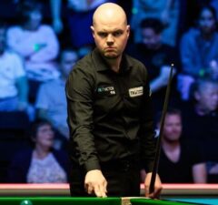 Эллиот Слессор — победитель второй группы Championship League 2026