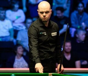 Эллиот Слессор — победитель второй группы Championship League 2026