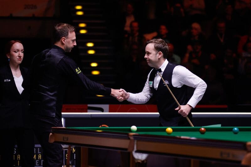 Джадд Трамп обыграл Аллистера Картера с комфортным счетом 6-2 (фото: WST)